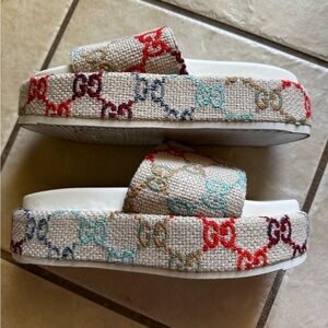 Designer-Inspired Cream Platform Slide Sandals with Multicolor Logo Embroidery